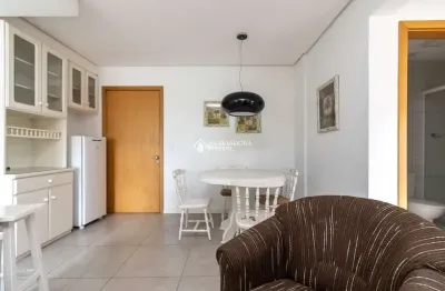 Apartamento com 2 quartos à venda na Avenida Bento Gonçalves, 8807, Partenon, Porto Alegre, 56 m2 por R$ 295.000
