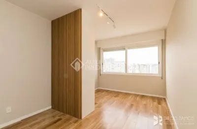 Apartamento com 1 quarto à venda na rua coronel genuino, 342, centro histórico, porto alegre, 25 m2 por r$ 215.000