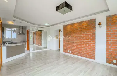 Apartamento com 2 quartos à venda na avenida benno mentz, 1120, vila ipiranga, porto alegre, 74 m2 por r$ 470.000