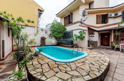 Casa com 3 quartos à venda na rua azevedo sodré, 207, passo da areia, porto alegre, 199 m2 por r$ 1.285.000