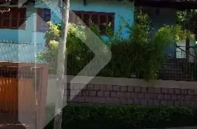 Casa em condomínio fechado com 3 quartos à venda na rua ramis galvão, 283, passo da areia, porto alegre, 297 m2 por r$ 900.000