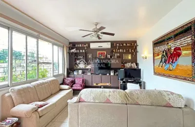 Casa com 4 quartos à venda na rua esteio, 364, cavalhada, porto alegre, 200 m2 por r$ 700.000