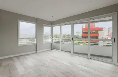 Apartamento com 3 quartos à venda na avenida benno mentz, 580, vila ipiranga, porto alegre, 91 m2 por r$ 780.000