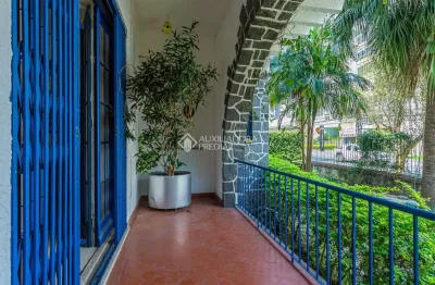 Apartamento com 3 quartos à venda na rua vinte e quatro de outubro, 46, moinhos de vento, porto alegre, 203 m2 por r$ 1.200.000