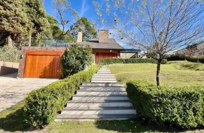 Casa com 4 quartos à venda na avenida josé luiz correa pinto, 1450, parque das hortênsias, canela, 234 m2 por r$ 3.950.000