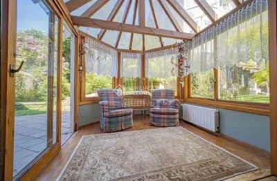 Casa em condomínio fechado com 4 quartos à venda na rua das gralhas, 164, quinta da serra, canela, 216 m2 por r$ 1.900.000