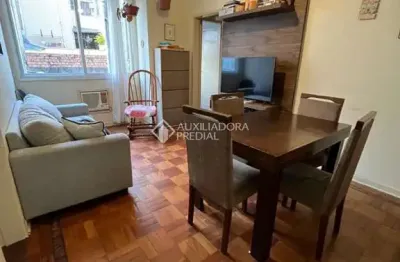 Apartamento com 2 quartos à venda na rua joão guimarães, 349, santa cecília, porto alegre, 69 m2 por r$ 330.000