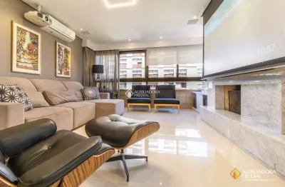 Apartamento com 3 quartos à venda na rua coronel aurélio bitencourt, 260, rio branco, porto alegre, 159 m2 por r$ 2.740.000