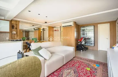Apartamento com 3 quartos à venda na rua doutor dário de bittencourt, 300, vila ipiranga, porto alegre, 102 m2 por r$ 1.750.000