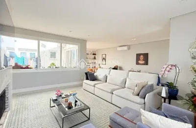 Casa em condomínio fechado com 4 quartos à venda na rua general salvador pinheiro, 215, vila jardim, porto alegre, 386 m2 por r$ 2.399.000