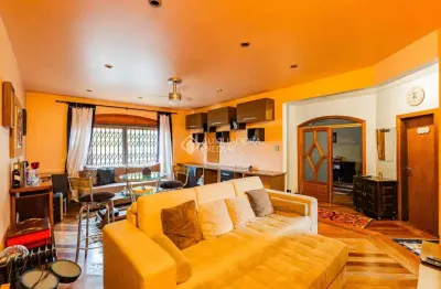 Casa com 5 quartos à venda na rua ernestina amaro torelly, 80, jardim carvalho, porto alegre, 413 m2 por r$ 950.000