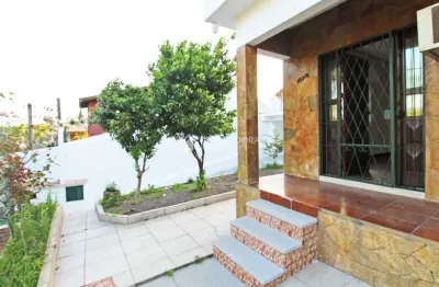 Casa com 4 quartos à venda na rua paul harris, 1073, jardim itu sabará, porto alegre, 237 m2 por r$ 550.000