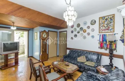 Apartamento com 3 quartos à venda na rua coronel paulino teixeira, 423, rio branco, porto alegre, 117 m2 por r$ 800.000