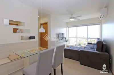 Apartamento com 2 quartos à venda na rua curvelo, 130, petrópolis, porto alegre, 59 m2 por r$ 880.000