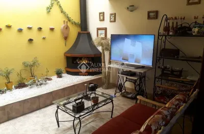 Casa em condomínio fechado com 3 quartos à venda na rua bispo sardinha, 95, vila ipiranga, porto alegre, 265 m2 por r$ 749.000