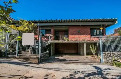 Casa comercial à venda na alameda coelho neto, 65, boa vista, porto alegre, 591 m2 por r$ 2.700.000