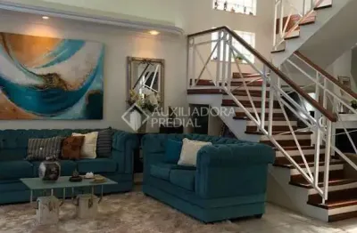 Casa com 3 quartos à venda na rua doutor paulino guerra, 46, jardim itu sabará, porto alegre, 282 m2 por r$ 1.190.000