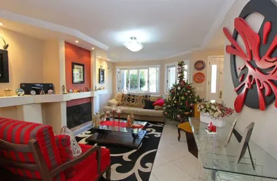 Casa com 4 quartos à venda na rua itaboraí, 1009, jardim botânico, porto alegre, 355 m2 por r$ 2.800.000