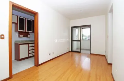 Apartamento com 2 quartos à venda na rua gaston englert, 552, vila ipiranga, porto alegre, 59 m2 por r$ 405.000