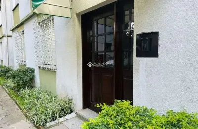 Apartamento com 2 quartos à venda na rua morretes, 78, santa maria goretti, porto alegre, 48 m2 por r$ 200.000