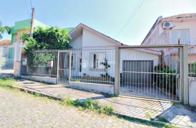 Casa com 4 quartos à venda na rua general cunha louzada, 100, glória, porto alegre, 160 m2 por r$ 499.300