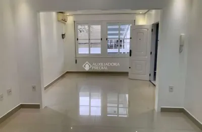 Apartamento com 3 quartos à venda na rua coronel bordini, 643, auxiliadora, porto alegre, 97 m2 por r$ 1.425.000