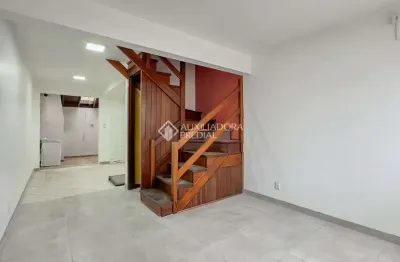 Casa em condomínio fechado com 2 quartos à venda na avenida faria lobato, 1120, sarandi, porto alegre, 66 m2 por r$ 269.000