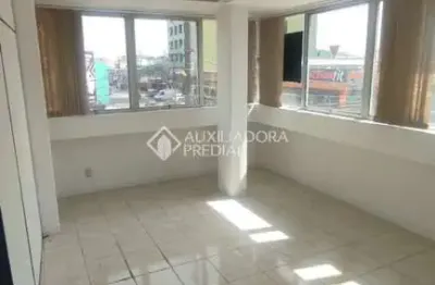 Sala comercial à venda na rua sport club são josé, 71, passo da areia, porto alegre, 43 m2 por r$ 180.000