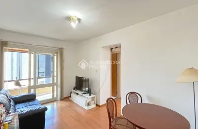 Apartamento com 1 quarto à venda na rua demétrio ribeiro, 89, centro histórico, porto alegre, 49 m2 por r$ 370.000