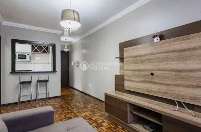 Apartamento com 1 quarto à venda na avenida do forte, 1092, vila ipiranga, porto alegre, 45 m2 por r$ 245.000