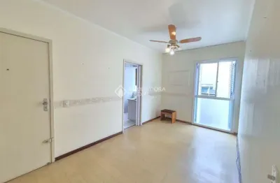 Apartamento com 2 quartos à venda na avenida mercedes, 20, floresta, porto alegre, 58 m2 por r$ 290.000