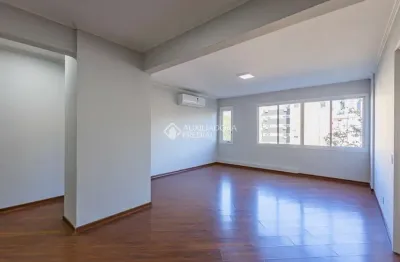 Apartamento com 3 quartos para alugar na rua anita garibaldi, 1924, boa vista, porto alegre, 111 m2 por r$ 4.200