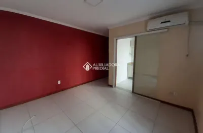 Apartamento com 1 quarto para alugar na avenida da azenha, 213, azenha, porto alegre, 39 m2 por r$ 1.150