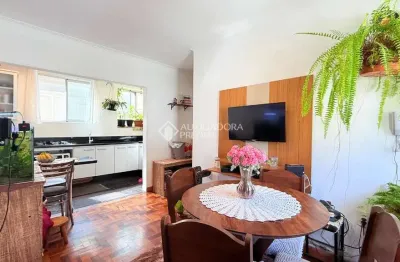 Apartamento com 2 quartos à venda na rua morretes, 88, santa maria goretti, porto alegre, 48 m2 por r$ 218.500