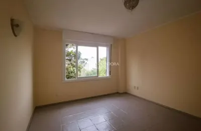 Apartamento com 3 quartos para alugar na avenida niterói, 90, medianeira, porto alegre, 124 m2 por r$ 2.050