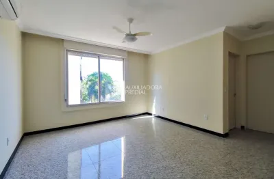 Apartamento com 2 quartos à venda na rua honório silveira dias, 1501, higienópolis, porto alegre, 69 m2 por r$ 349.900