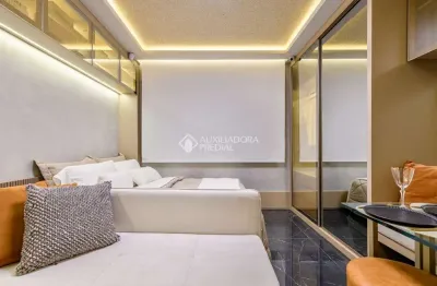 Apartamento com 1 quarto à venda na rua castro alves, 797, independência, porto alegre, 24 m2 por r$ 477.000