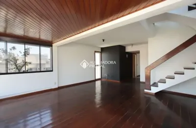 Cobertura com 3 quartos à venda na avenida coronel gastão haslocher mazeron, 213, medianeira, porto alegre, 247 m2 por r$ 1.500.000