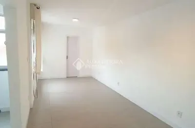 Apartamento com 1 quarto para alugar na Rua Cipó, 650, Passo da Areia, Porto Alegre, 32 m2 por R$ 1.350