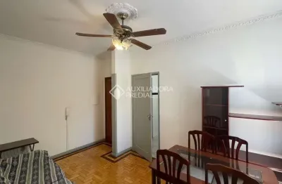 Apartamento com 2 quartos à venda na avenida protásio alves, 1793, petrópolis, porto alegre, 57 m2 por r$ 320.000