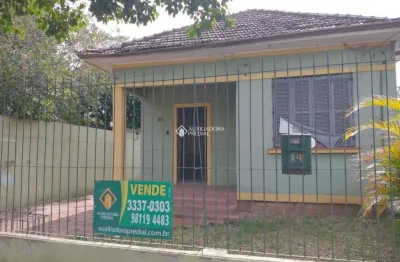 Casa em condomínio fechado com 4 quartos à venda na rua cruz jobim, 89, jardim itu sabará, porto alegre, 346 m2 por r$ 400.000