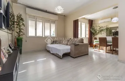 Apartamento com 3 quartos à venda na travessa ferreira de abreu, 142, santana, porto alegre, 116 m2 por r$ 540.000