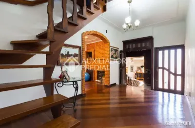 Casa em condomínio fechado com 4 quartos à venda na rua alberto silva, 818, vila ipiranga, porto alegre, 340 m2 por r$ 1.650.000