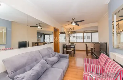 Apartamento com 3 quartos à venda na rua professor freitas cabral, 310, jardim botânico, porto alegre, 81 m2 por r$ 650.000