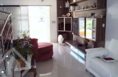 Casa em condomínio fechado com 4 quartos à venda na rua arnaldo ballve, 512, jardim itu sabará, porto alegre, 396 m2 por r$ 1.200.000