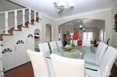 Casa com 4 quartos à venda na rua professor leopoldo tietbohl, 65, jardim itu sabará, porto alegre, 293 m2 por r$ 1.686.000