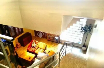 Casa com 4 quartos à venda na rua pinheiro machado, 131, morro do espelho, são leopoldo, 173 m2 por r$ 740.000