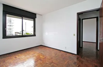 Apartamento com 2 quartos à venda na avenida do forte, 1063, vila ipiranga, porto alegre, 61 m2 por r$ 285.000