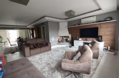 Casa com 3 quartos à venda na rua lagoa do peixe, 210, sarandi, porto alegre, 330 m2 por r$ 1.800.000