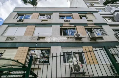 Apartamento com 3 quartos à venda na rua felipe camarão, 159, rio branco, porto alegre, 103 m2 por r$ 380.000